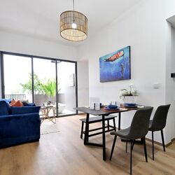 Centro Mansions (D14), Apartment #449431181